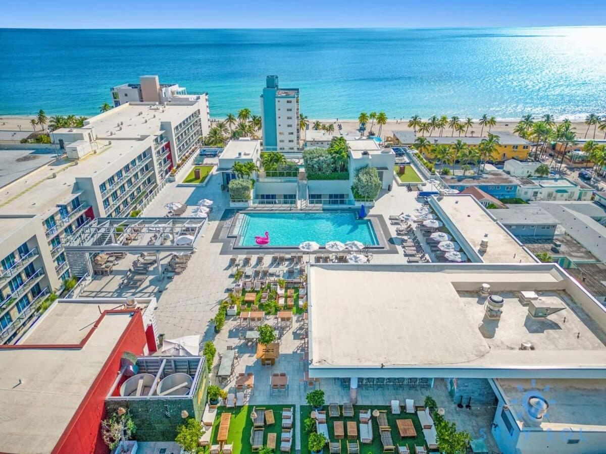 Rooftop Pool - Ocean View Balcony - Hollywood Beach Exterior photo